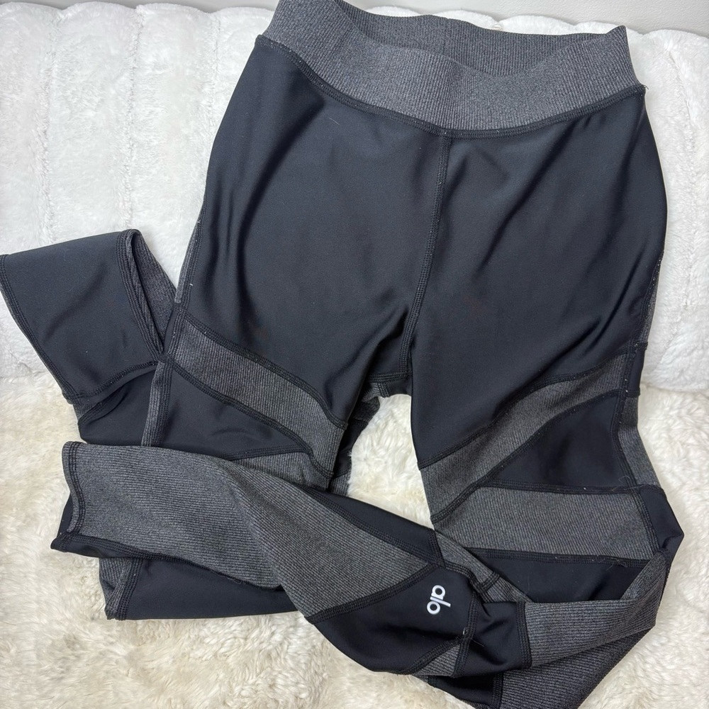 ALO Yoga Charcoal and Black Leggings